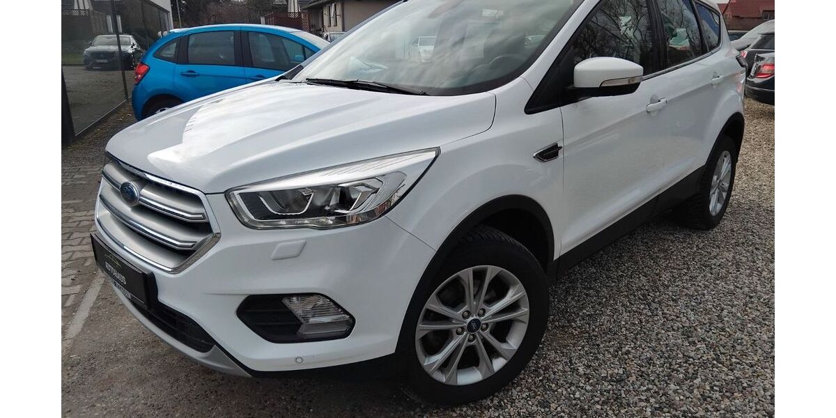 Ford Kuga 74.500 km 13.990 &euro; Springe 31832