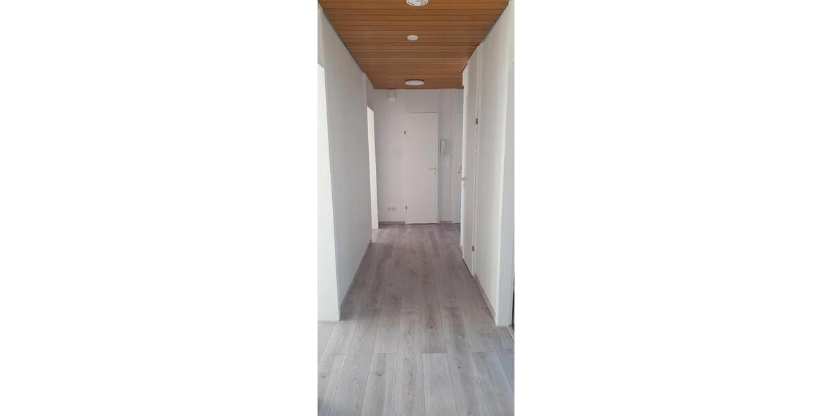 Etagenwohnung Mosbach - 3 Zimmer, 78 m&sup2;, 900&euro; | Angebot:19069937