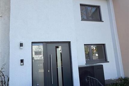 Haus Stuttgart Stuttgart-West - 6 Zimmer, 158 m&sup2;, 2.600&euro; | Angebot:26074634