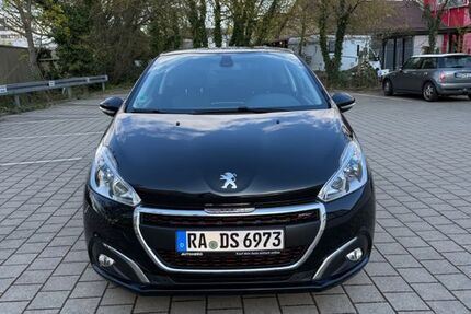 Peugeot 208 90.000 km 7.700 &euro; Rastatt 76437