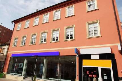 Haus Bretten - 20 Zimmer, 556 m&sup2;, 2.250.000&euro; | Angebot:26677578