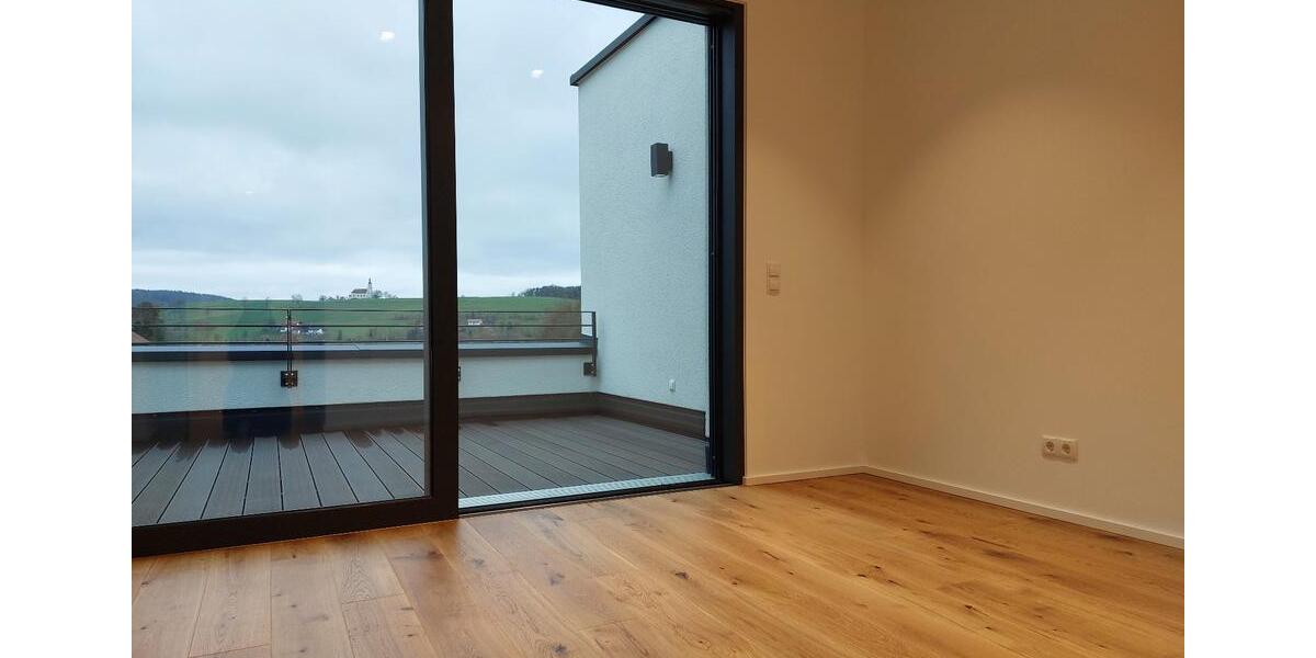 Einfamilienhaus Bad Kötzting - 3 Zimmer, 80 m&sup2;, 870&euro; | Angebot:25346143