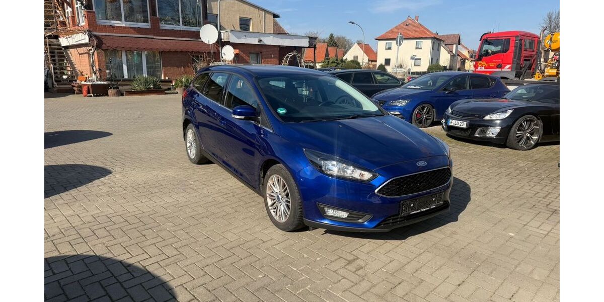 Ford Focus 180.652 km 4.999 &euro; Hornburg 38315