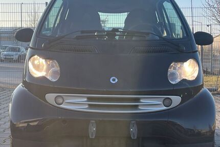 Smart ForTwo 146.000 km 900 &euro; Esslingen am Neckar 73733