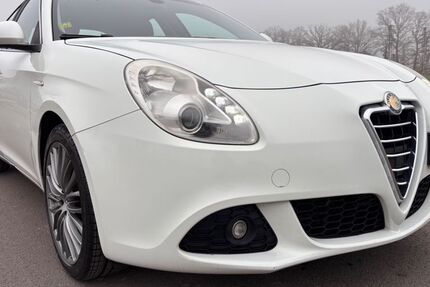 Alfa Romeo Giulietta 327.469 km 2.950 &euro; Bad Bentheim 48455