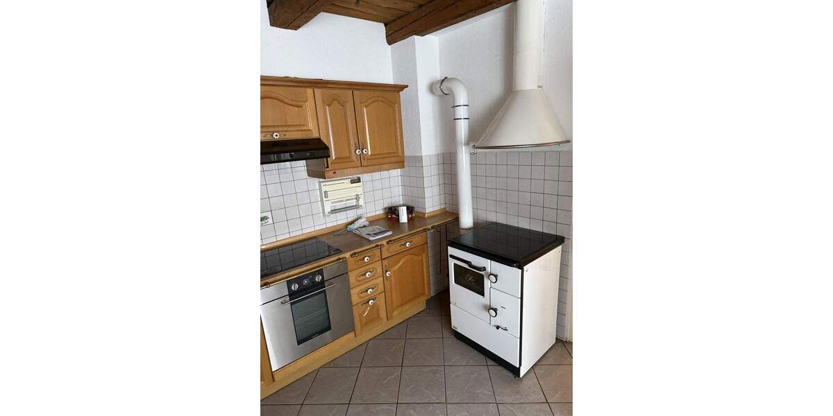 Einfamilienhaus Reichenbach - 8 Zimmer, 249 m&sup2;, 415.000&euro; | Angebot:25364665