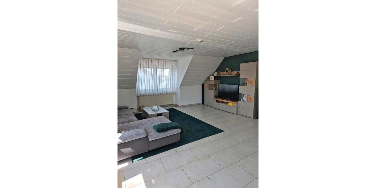 Dachgeschoßwohnung Gottmadingen - 4 Zimmer, 133 m&sup2;, 430.000&euro; | Angebot:26624015