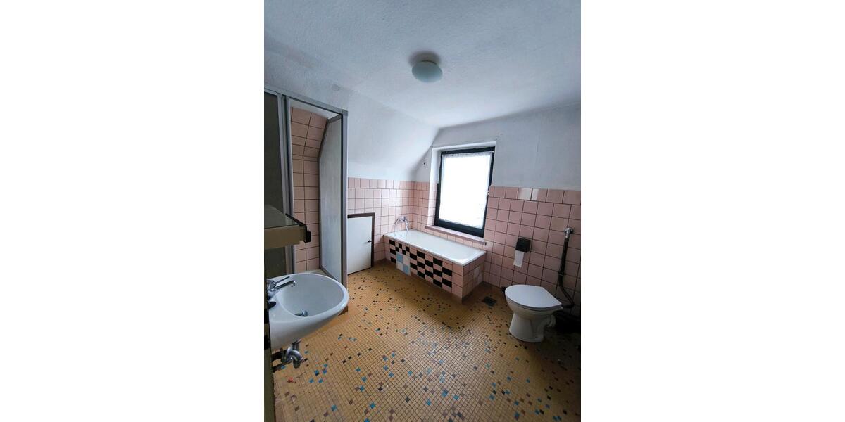 Einfamilienhaus Sellin - 6 Zimmer, 124 m&sup2;, 320.000&euro; | Angebot:26704672