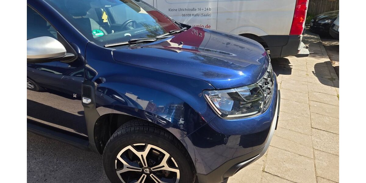 Dacia Duster 81.000 km 15.200 &euro; Halle 06132