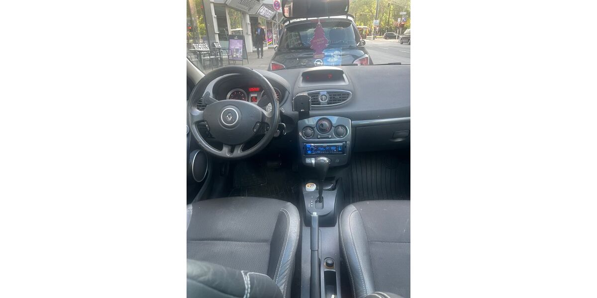 Renault Clio 207.000 km 2.000 &euro; Duisburg 47053