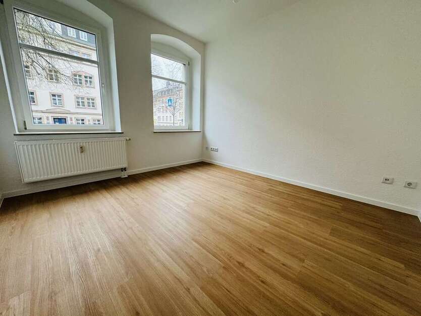 Wohnung zum Mieten in Chemnitz 235 € 29.4 m²