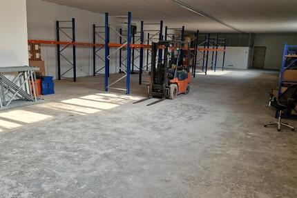 Gewerbehalle Lagerhalle mit Büro, WC, Küche zimmer