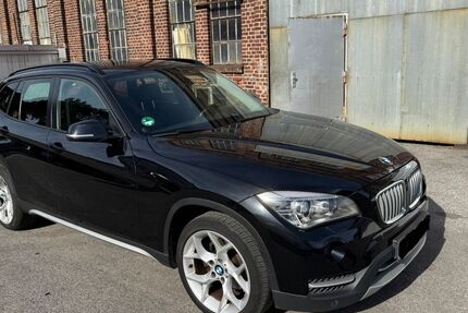 BMW X1 199.000 km 8.100 € Essen 45326
