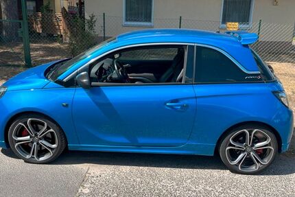 Opel Adam 59.800 km 9.800 € Berlin 12526