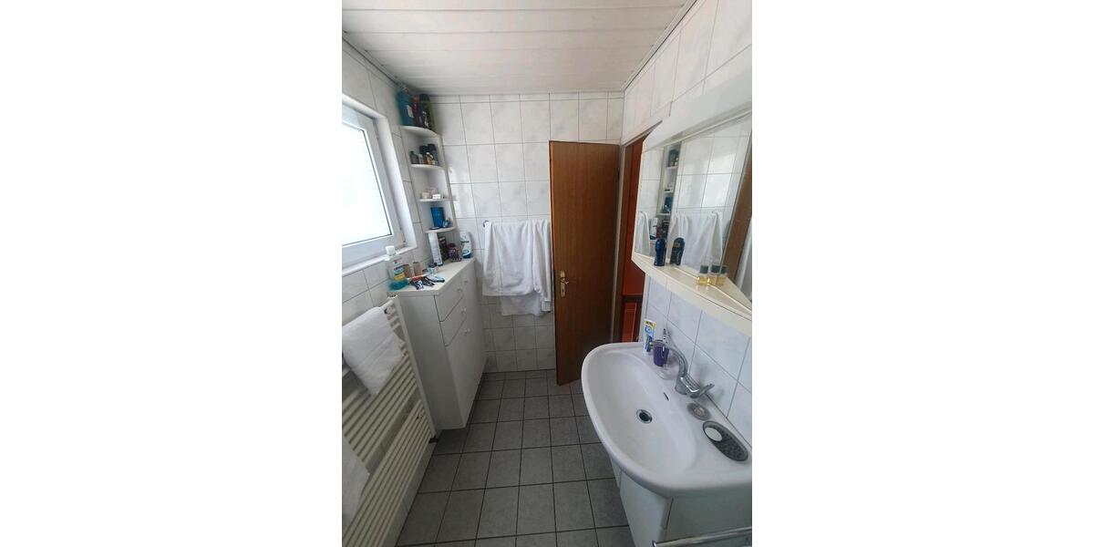 Etagenwohnung Wiehl - 3 Zimmer, 85 m&sup2;, 825&euro; | Angebot:26338761