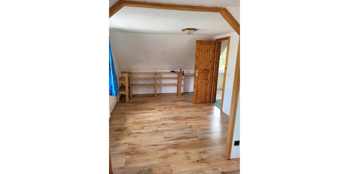 Dachgeschoßwohnung Großsolt - 4 Zimmer, 103 m&sup2;, 170.000&euro; | Angebot:27002891