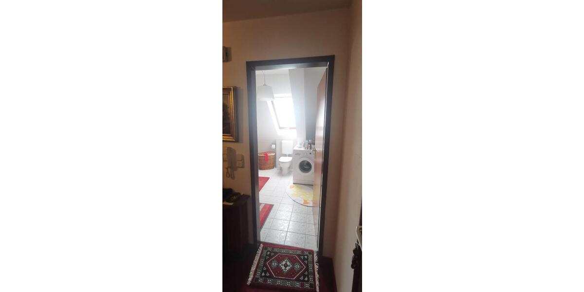 Dachgeschoßwohnung Augsburg Innenstadt - 3 Zimmer, 63 m&sup2;, 1.500&euro; | Angebot:26656337
