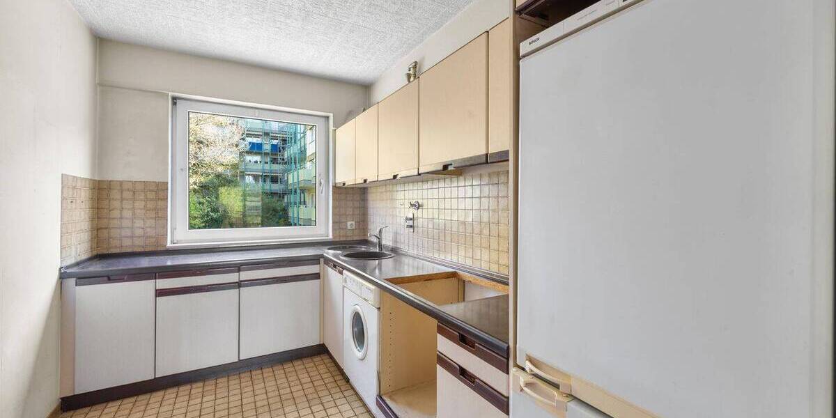 Etagenwohnung Düsseldorf Ludenberg - 2 Zimmer, 86 m&sup2;, 295.000&euro; | Angebot:26345995