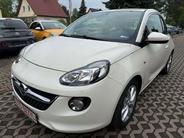Opel Adam 89.990 km 8.999 &euro; Eisenhüttenstadt 15890