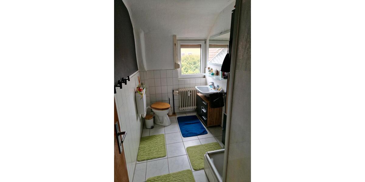 Dachgeschoßwohnung Bovenden - 3 Zimmer, 66 m&sup2;, 570&euro; | Angebot:25349388