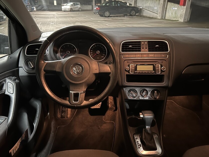 VW Polo 50.300 km 9.649 € Hamburg 20038