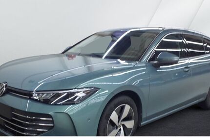 VW Passat 17.170 km 32.890 &euro; Bielefeld 33689