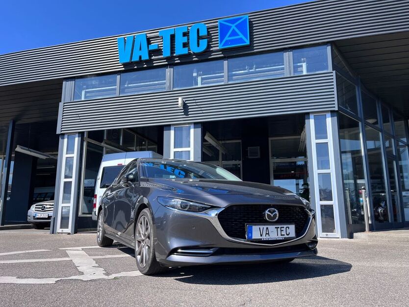 Mazda 3 82.975 km 20.990 € Backnang 71522