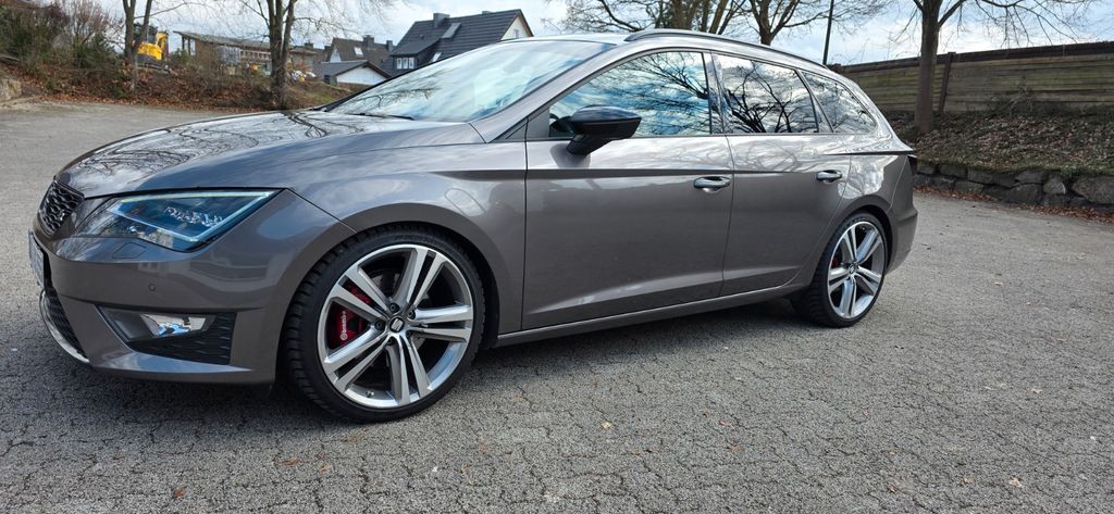 Seat Leon 150.000 km 13.300 &euro; Meschede 59872