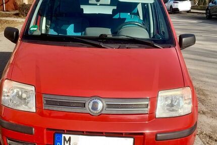 Fiat Panda 108.000 km 1.300 &euro; München 81245