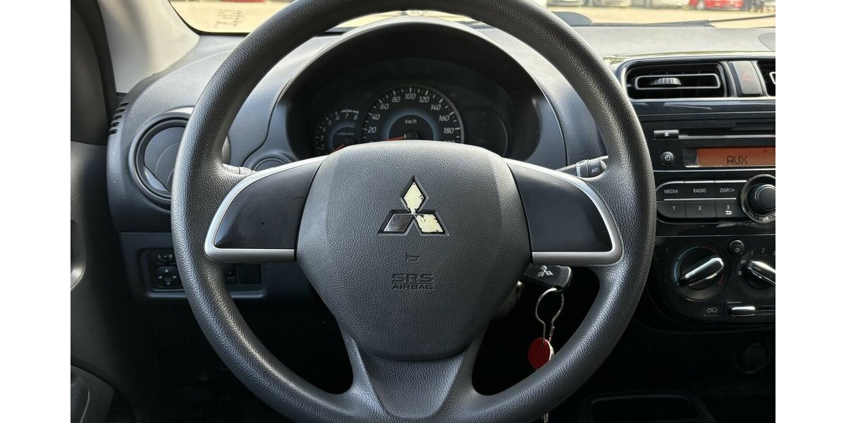 Mitsubishi Space Star 1.0 DiamantEdition KLIMAANLAGE/1.HAND 90.784 km 5.900 &euro; Villingen-Schwenningen 78054