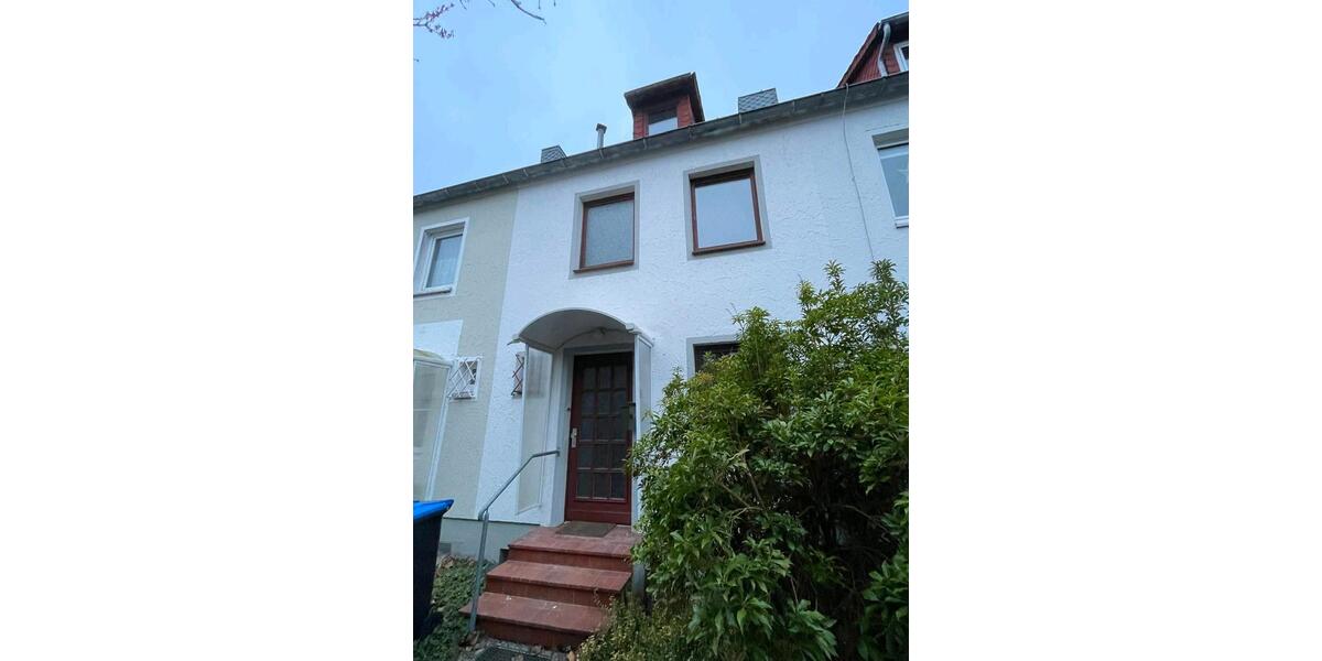 Reihenhaus in guter Lage mit Eigentumsgrundstück 5 zimmer