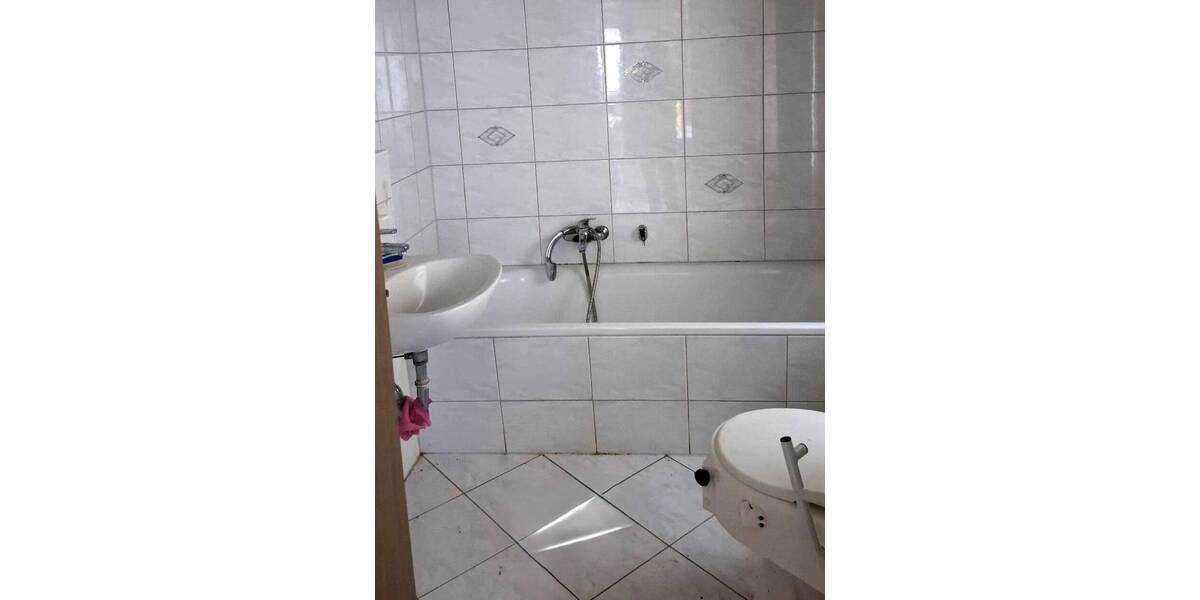 Einfamilienhaus Jessen Klöden - 5 Zimmer, 110 m&sup2;, 48.000&euro; | Angebot:26191024