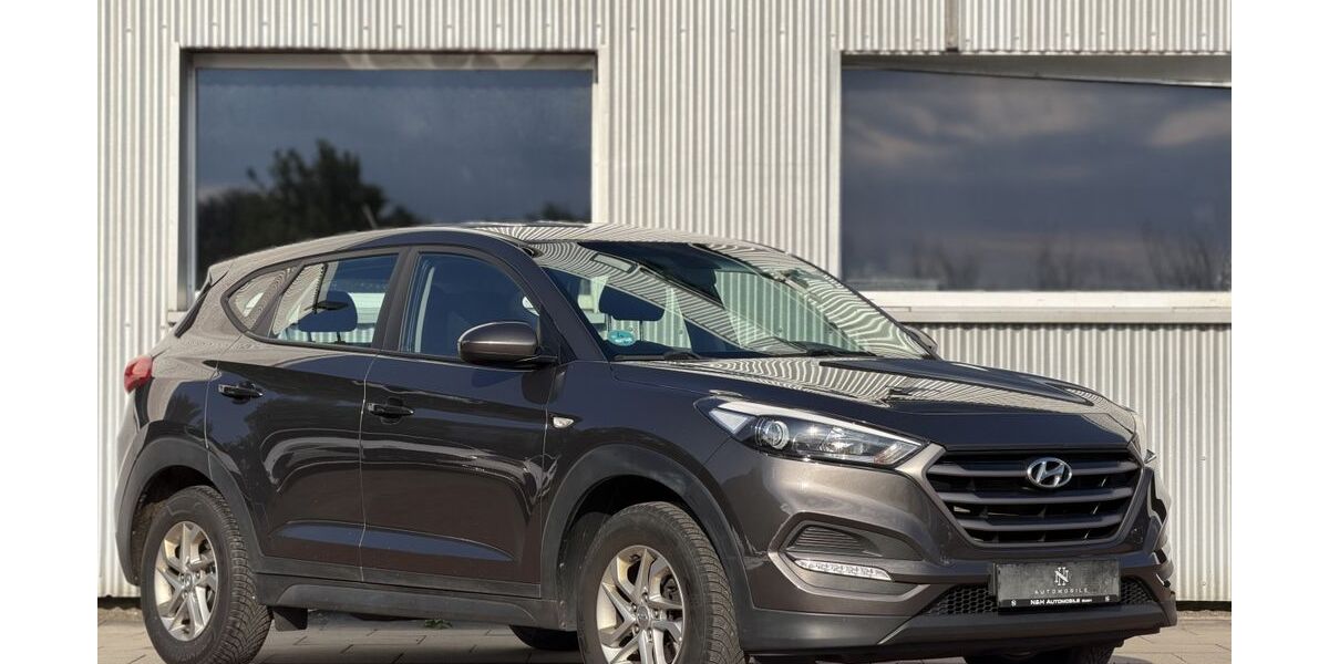 Hyundai TUCSON 120.000 km 9.990 &euro; Flensburg 24941