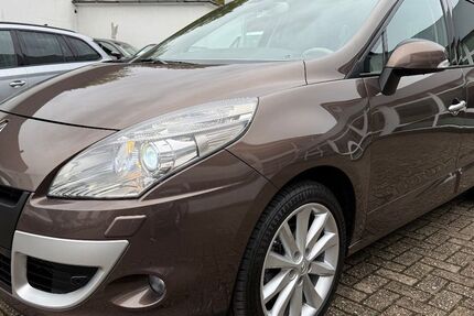 Renault Scenic 108.757 km 8.990 € Cloppenburg 49661