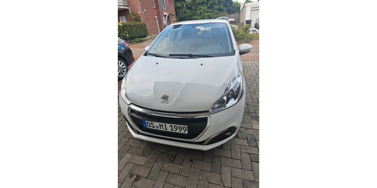 Peugeot 208 119.970 km 5.399 &euro; Osnabrück 49090