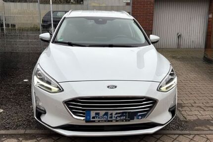 Ford Focus 157.000 km 9.800 &euro; Alsdorf 52477