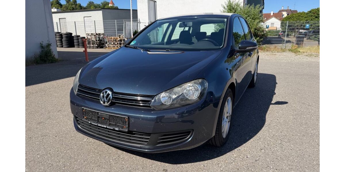 VW Golf 182.000 km 2.600 &euro; Biberach 88400