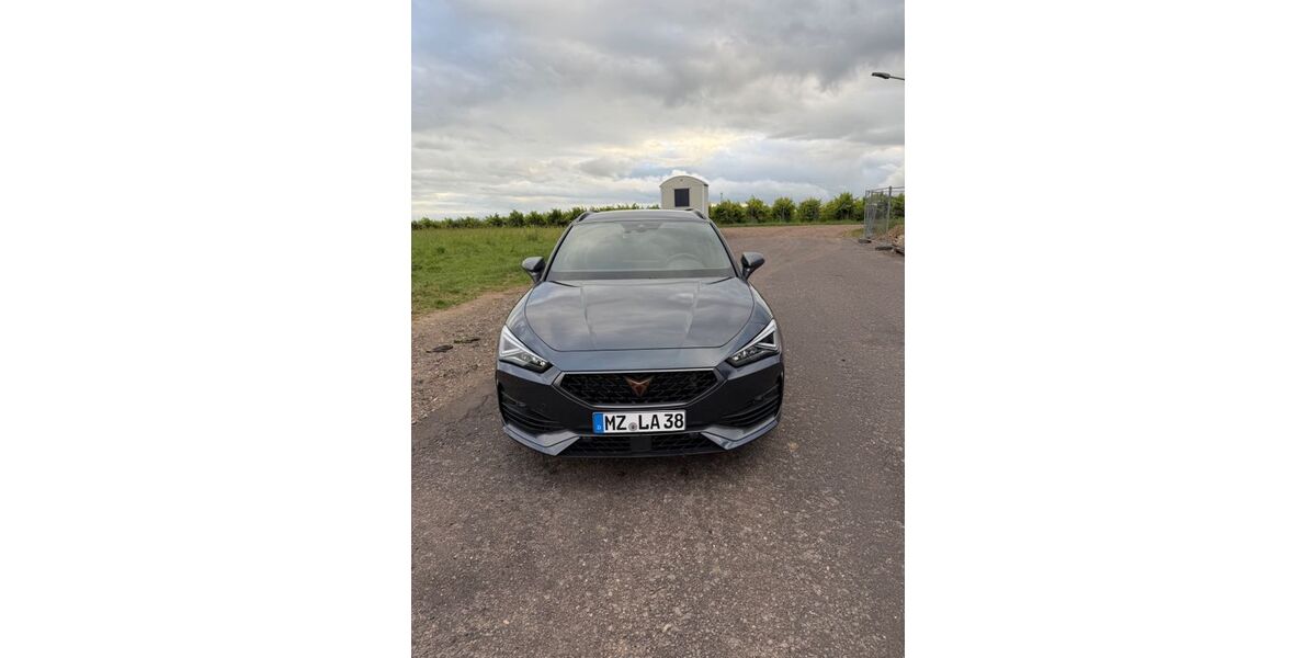 Cupra Leon 25.600 km 33.000 &euro; Friesenheim 55278