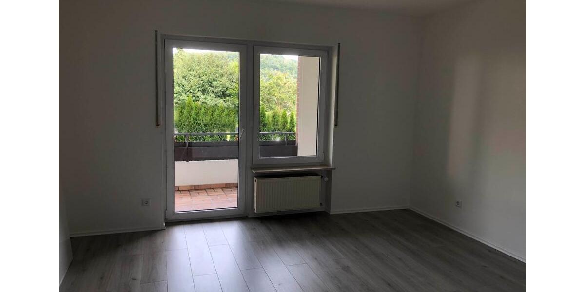 Schöne 3-Zimmer Wohnung Erstbezug nach Renovierung 3 zimmer