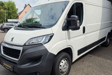 Peugeot Boxer 147.323 km 10.990 &euro; Recklinghausen 45661