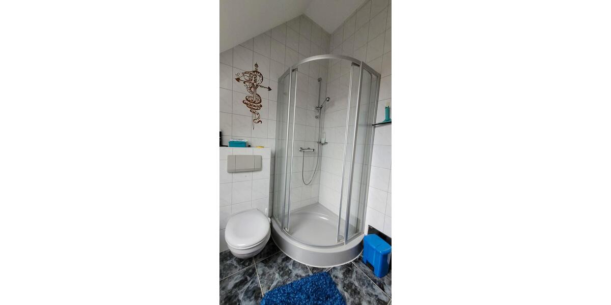 Dachgeschoßwohnung Karben - 2.5 Zimmer, 71 m&sup2;, 250.000&euro; | Angebot:26717751