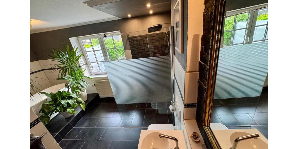 Bungalow Husum - 8 Zimmer, 208 m&sup2;, 519.000&euro; | Angebot:27153472