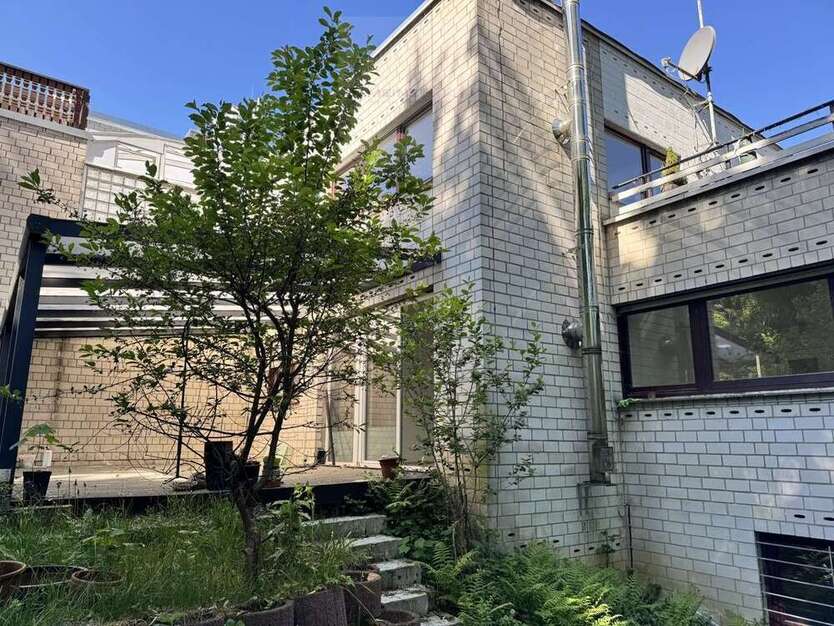 Haus zum Kaufen in Velbert 379.000 € 207.68 m²