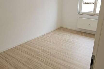 Wohnung Pforzheim Dillweißenstein - 3 Zimmer, 71 m&sup2;, 650&euro; | Angebot:27101121