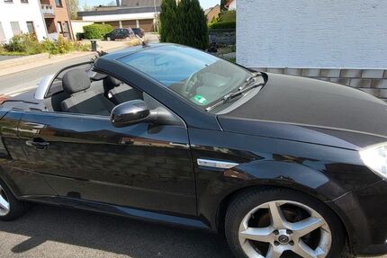 Opel Tigra 108.741 km 1.900 &euro; Nörvenich 52388