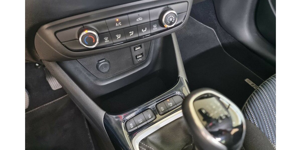 Opel Crossland X 120 Jahre LED Navi Kamera Spur 45.300 km 13.450 &euro; Garrel 49681
