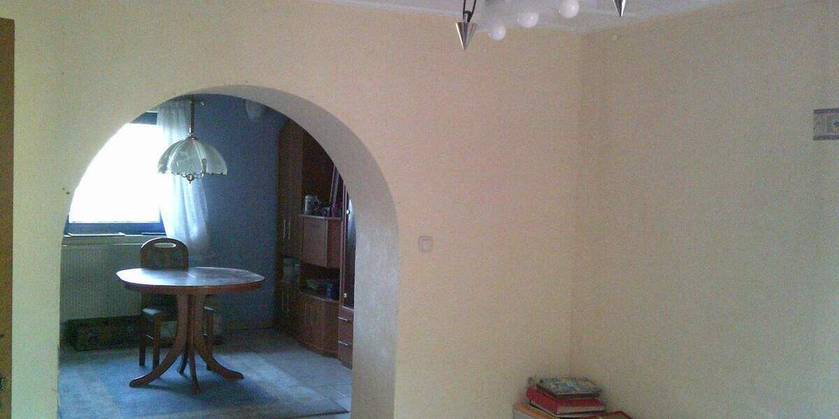 Doppelhaushälfte Quierschied Göttelborn - 6 Zimmer, 100 m&sup2;, 99.000&euro; | Angebot:25389077