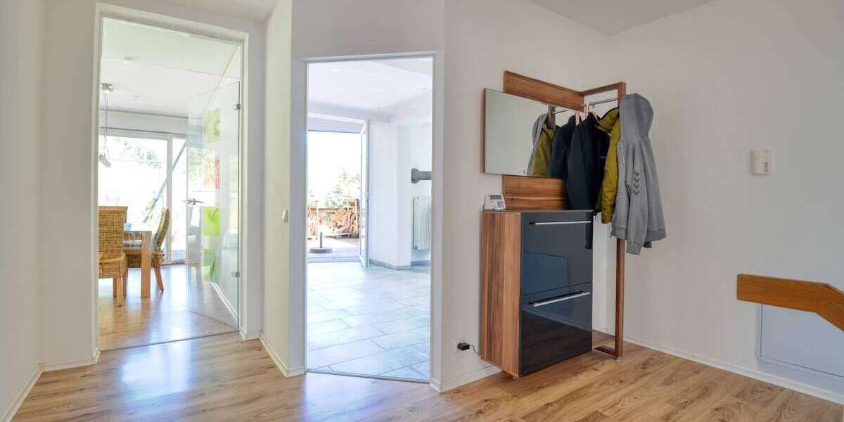 5ZKB & 2ZKB mit traumhaftem Ausblick Energieeffizient & am Waldrand Garten, Balkone & Terrassen 7 zimmer