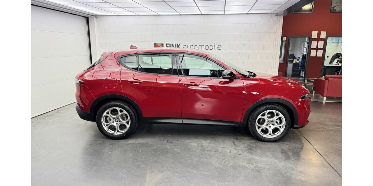 Alfa Romeo Tonale 1.6 VGT-D Sprint ACC LED Car Play 12.999 km 23.900 &euro; Lich 35423