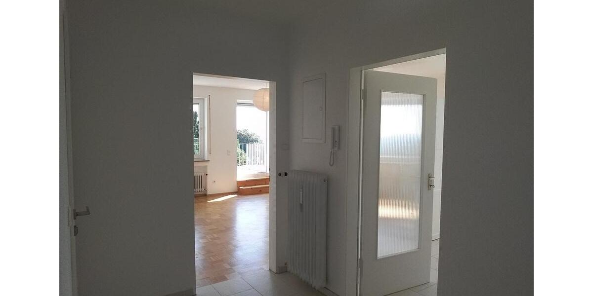 Dachgeschoßwohnung Ulm Obertalfingen - 2 Zimmer, 70 m&sup2;, 900&euro; | Angebot:25419434